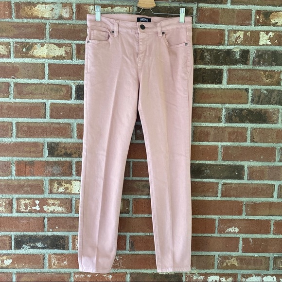 Buffalo David Bitton || Aubrey; Mid-Rise•Super Soft•Capri Jeans; Size 4/27 - Picture 10 of 14